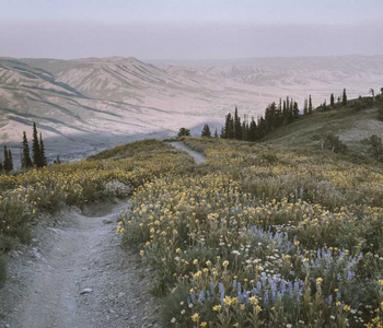 10 Essentials for Hiking in Northern Utah